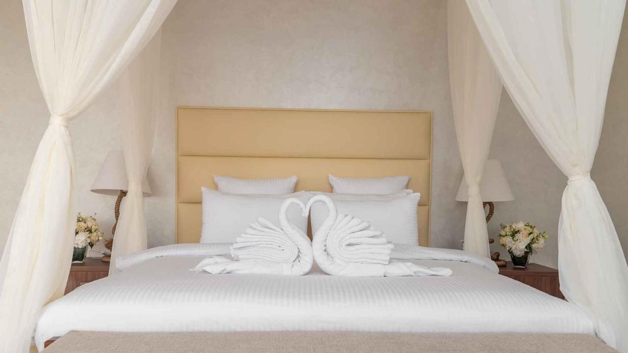 Glamping Regency Sealine Camp 5*
